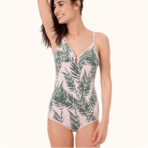 NWT Lively Women's Pink & Green Floral Print Snaps Bodysuit Size Small - Picture 4 of 9